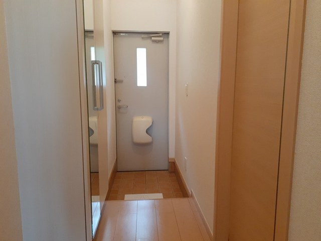 メイプルⅡ 玄関