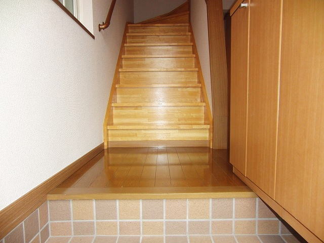 リーヴヴィラ 玄関