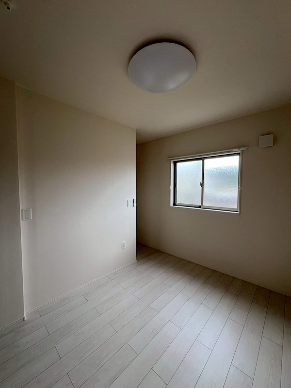 ＲＵＢＥＬＵＳＯ（ルベルソ） ベッドルーム