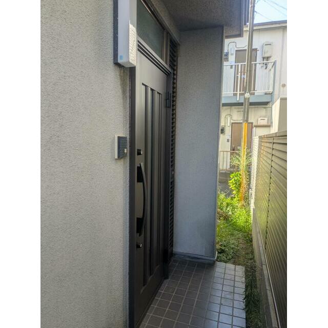 エステート荒谷 玄関