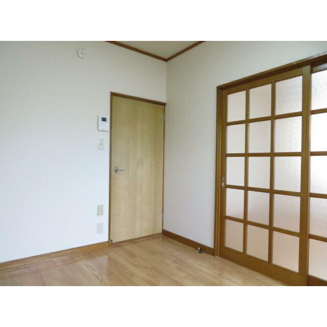 ヴィラ中原 リビング