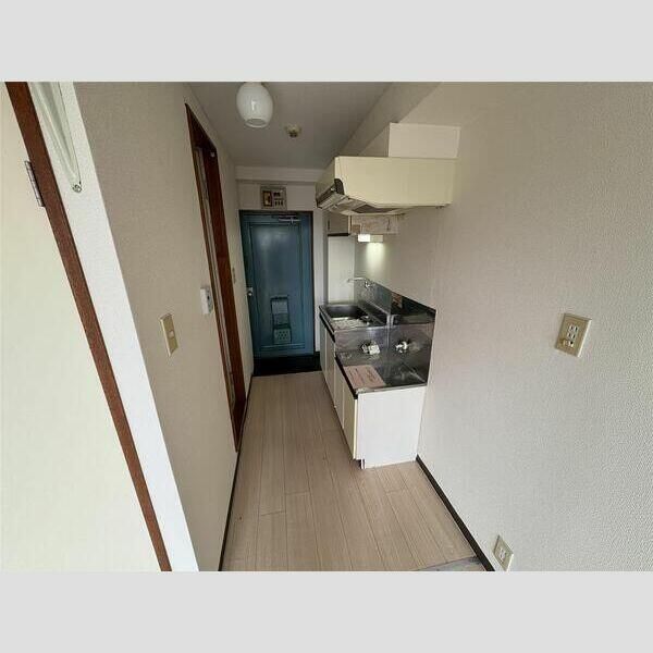 メゾン・ド・ブラン東海大学前ＡＢ キッチン