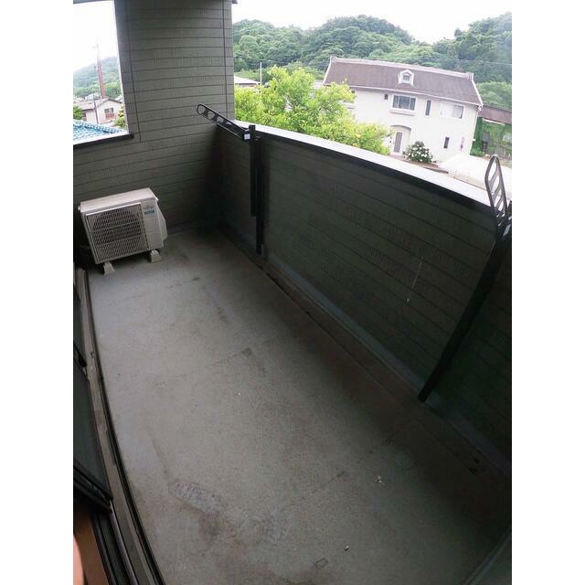 ガレージハウス丹沢 ベランダ