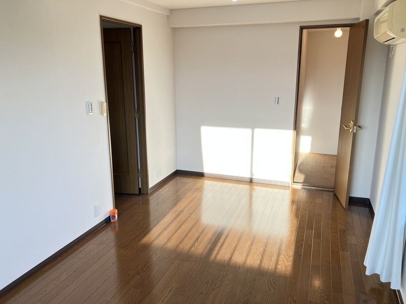 エランドール岩崎 リビング