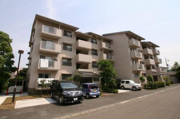 森の里くすのき台団地1号棟 302号室 外観