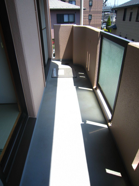 コート　菫野 ベランダ