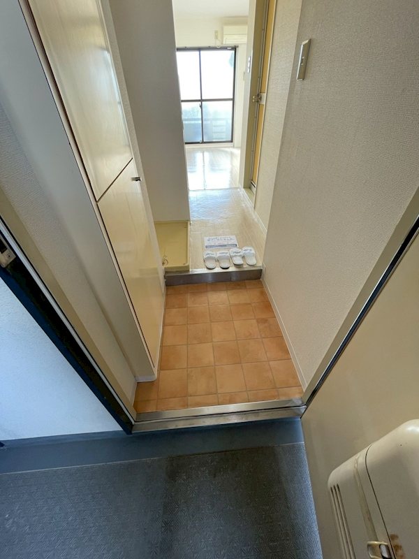 メゾン・ド・オルネ 玄関