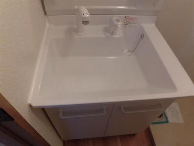 ラルジュ・アイ その他1