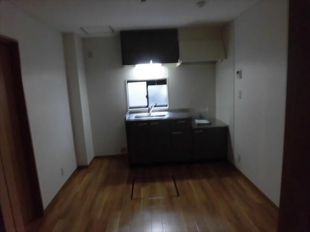 ラルジュ・アイ その他5