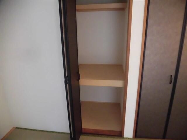 ラルジュ・アイ その他6