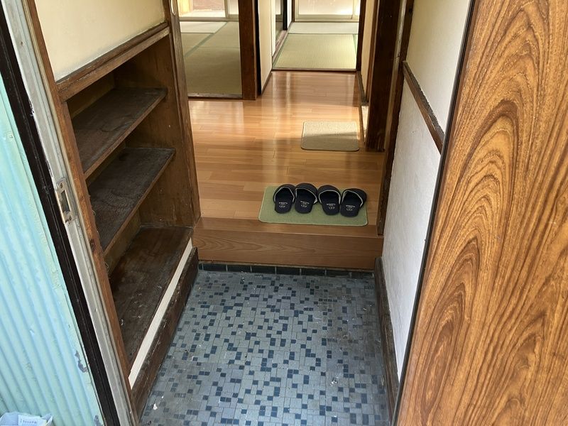 永井アパート 玄関