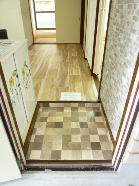 プレステージ赤坂 玄関
