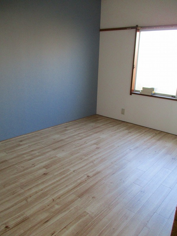 ロイヤルパレスＥＨＡＲＡ リビング