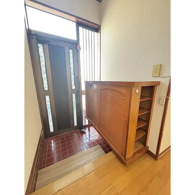 横浜市栄区長沼町住宅 玄関