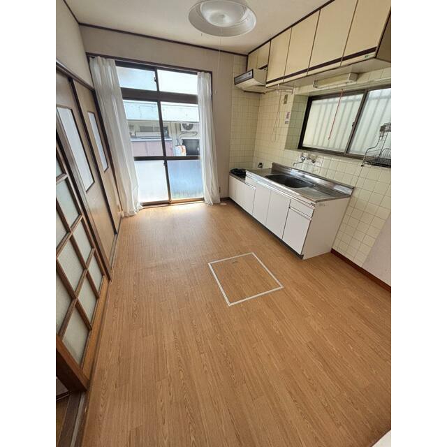 横浜市栄区長沼町住宅 リビング