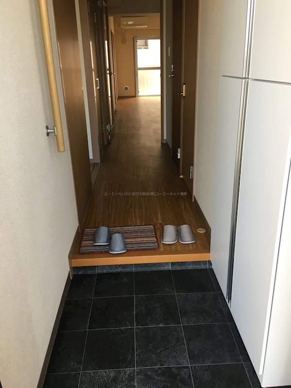サン80湘南台 玄関