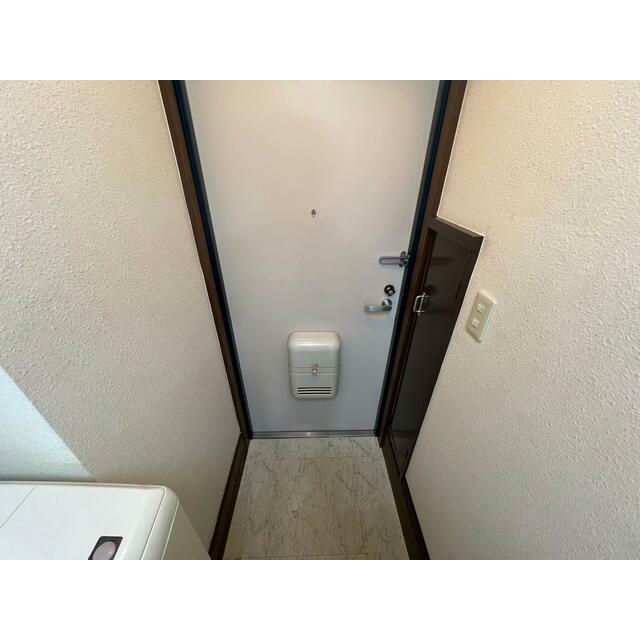 タートルストーンビル 玄関