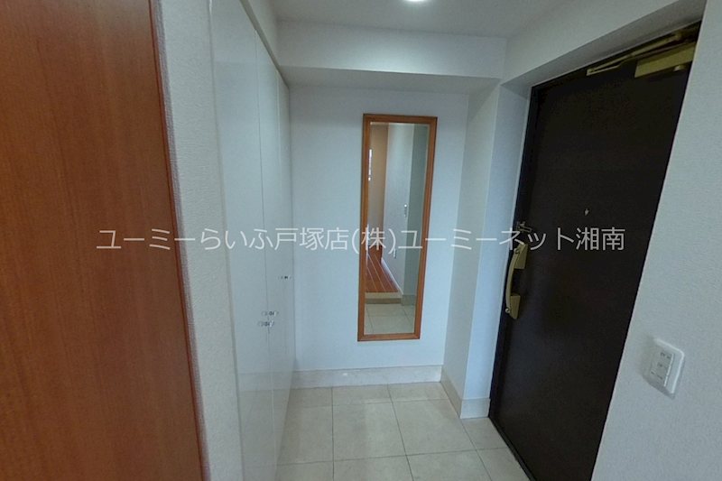 レイディアントシティ戸塚 玄関