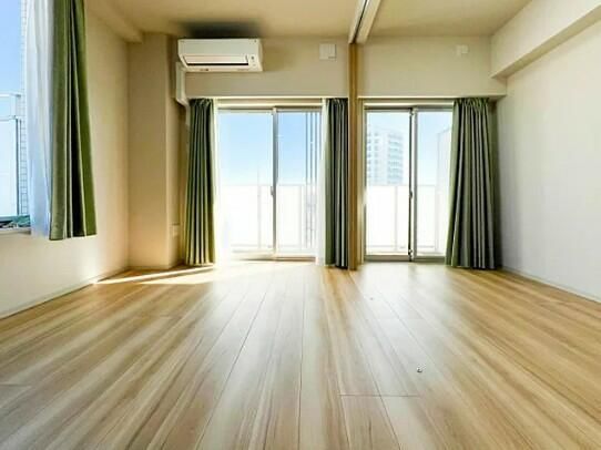 藤沢市鵠沼橘１丁目　マンション リビング