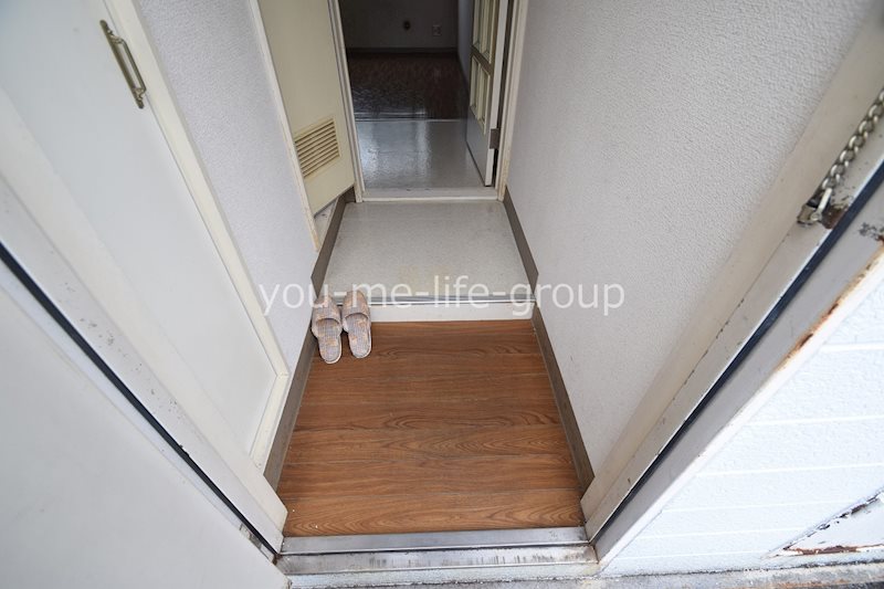 メゾンド萩 玄関