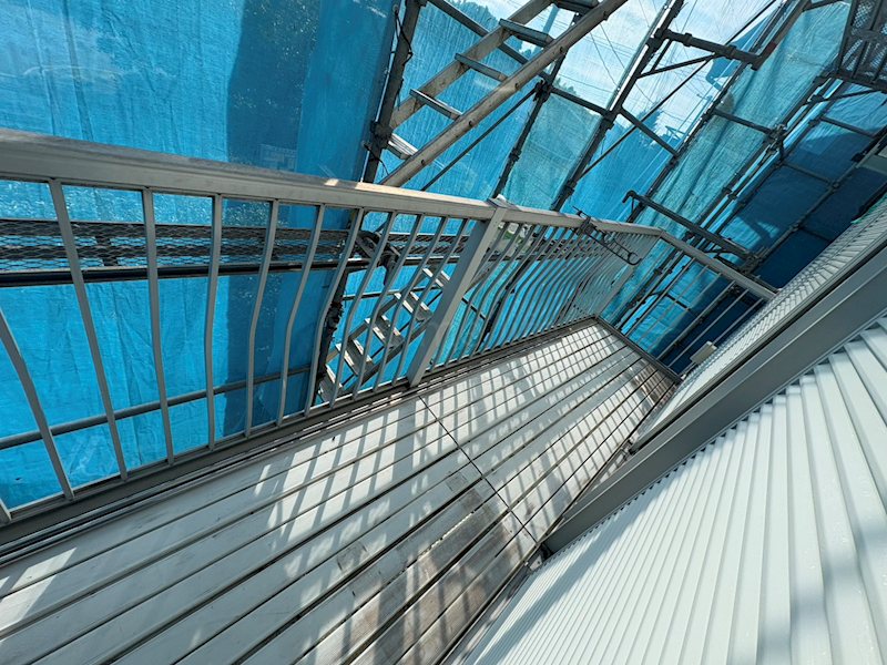 横浜市栄区本郷台　貸家 ベランダ