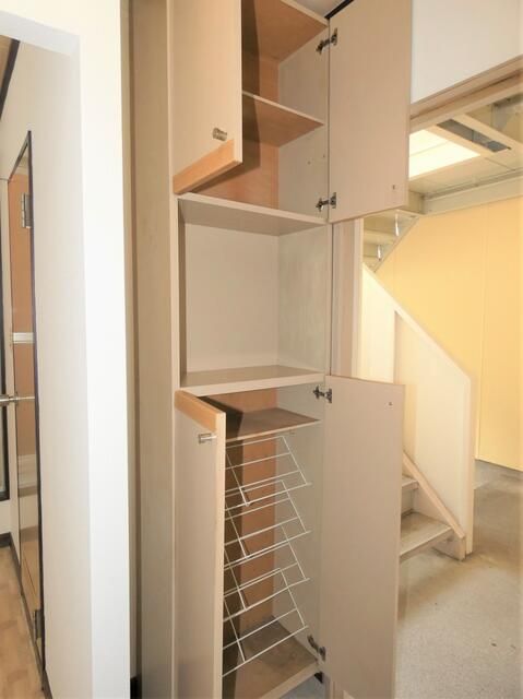 玄関 カーネル・ハイツ 玄関