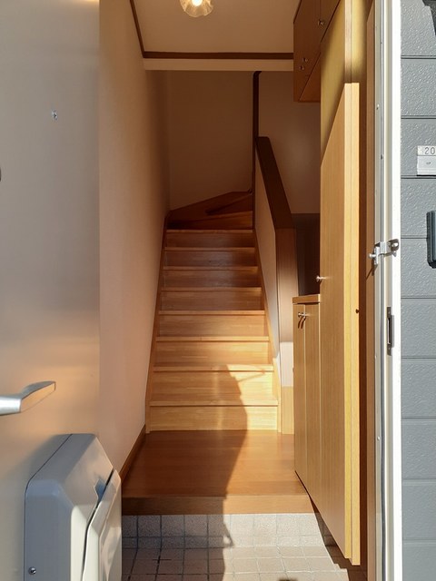 ニューパーク 玄関