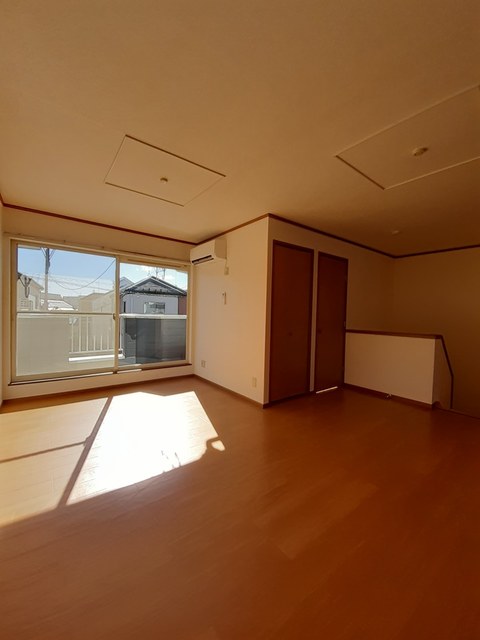 ニューパーク リビング