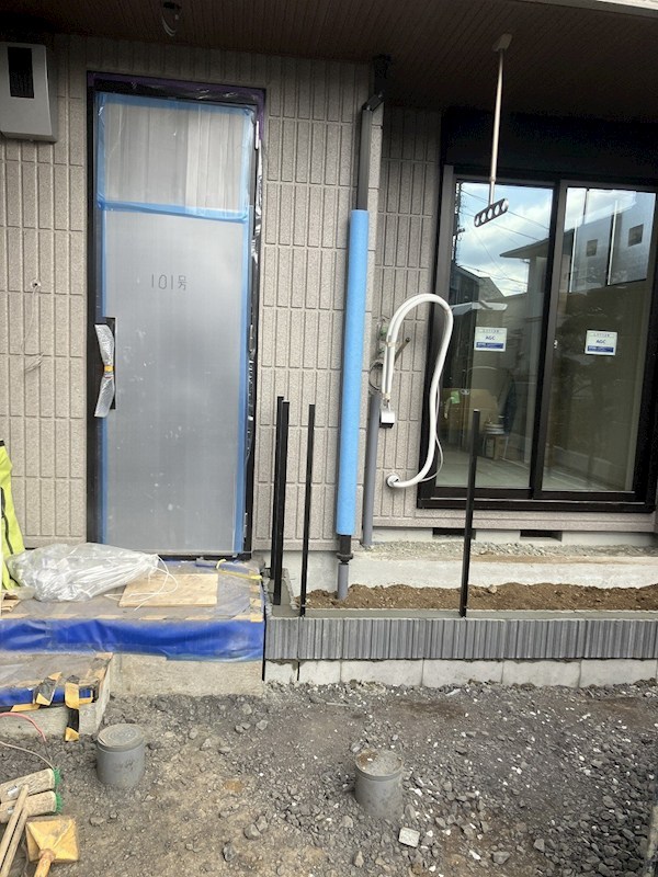 ＭＡＩＳＯＮ　ＱＵＡＴＴＲＯ 玄関