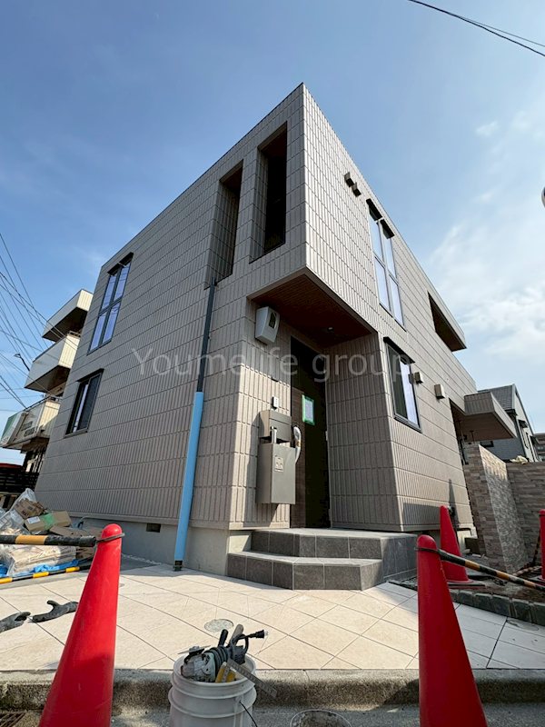 ＭＡＩＳＯＮ　ＱＵＡＴＴＲＯ 102号室 外観