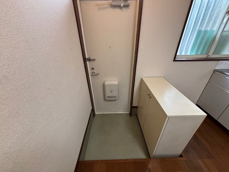 メゾンドカワグチ 玄関