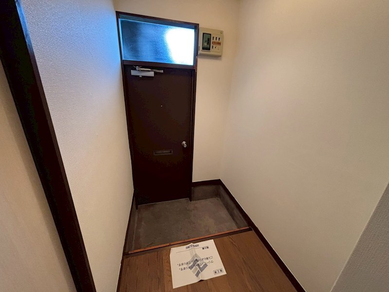 本多アパート 玄関