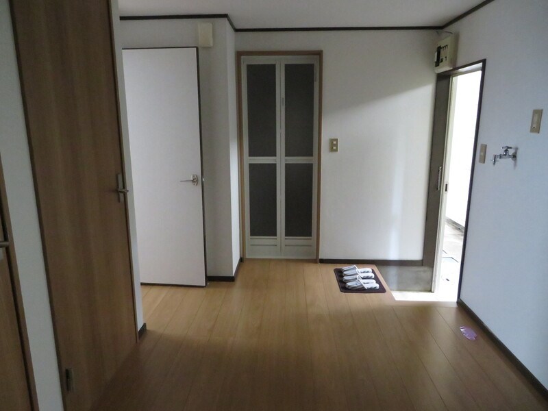 センチュリー２１タマアパート 玄関