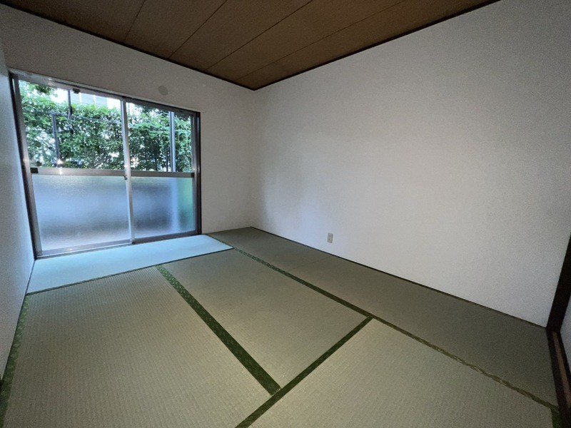 本多アパート ベッドルーム