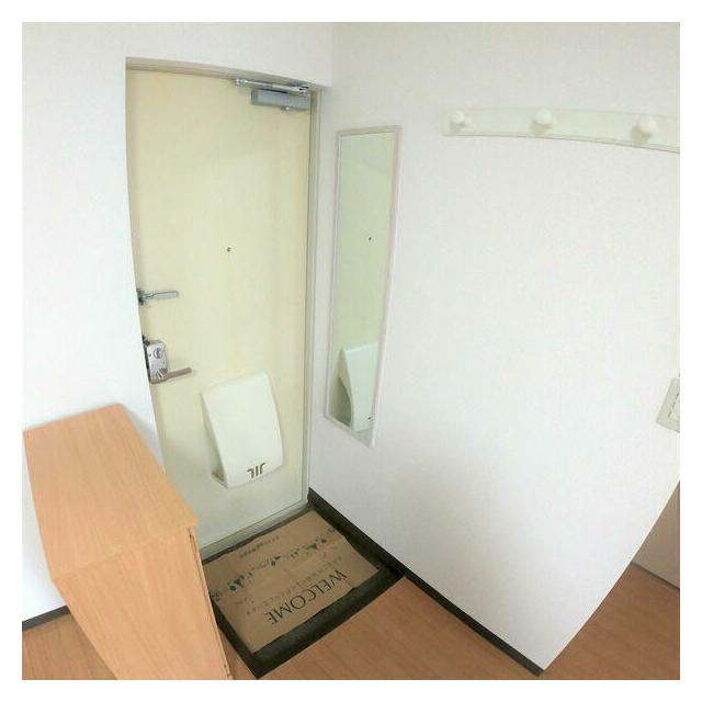 エトワールＭ 玄関