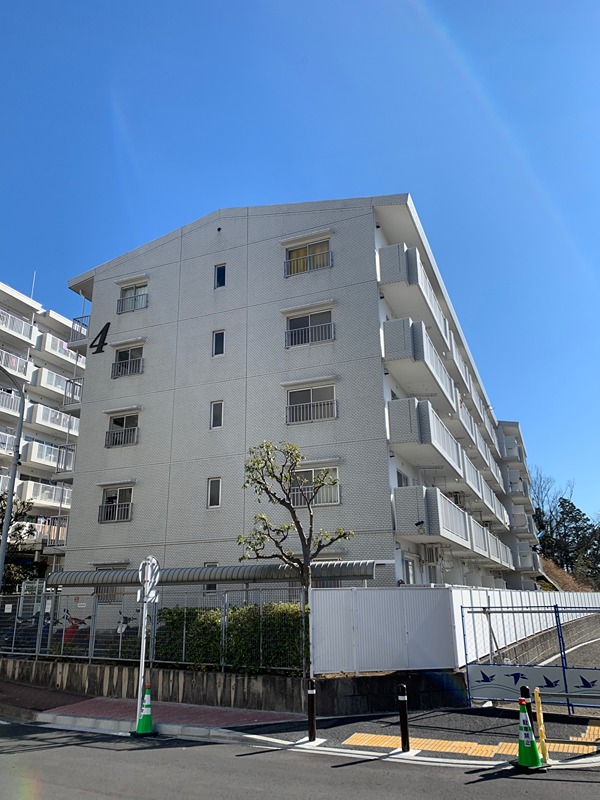 ヒルズ南戸塚 4号棟 203号室 外観