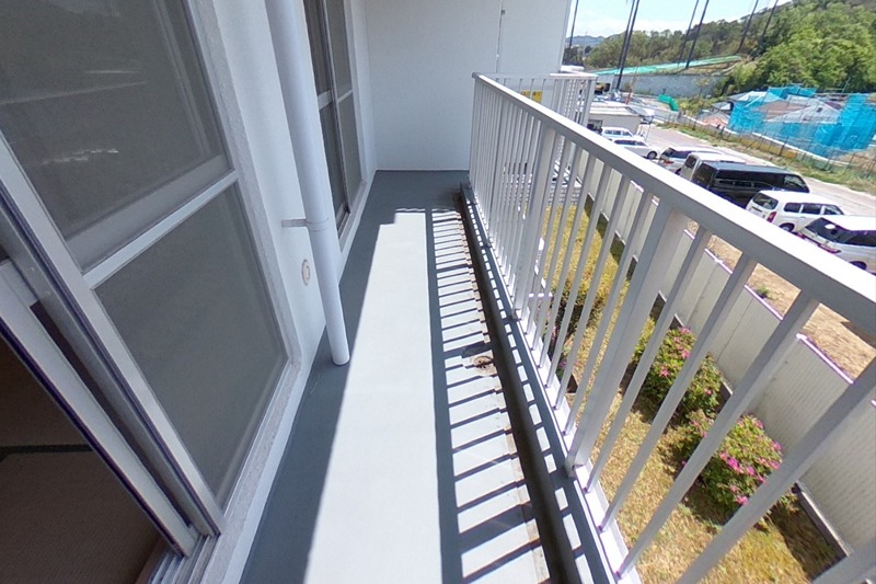 ヒルズ南戸塚　4号棟 ベランダ