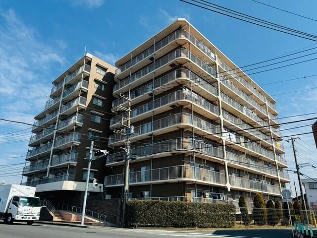ユニハイム本厚木 704号室 外観