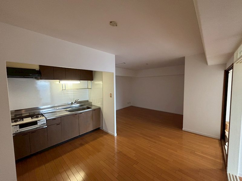 ユニハイム本厚木 リビング