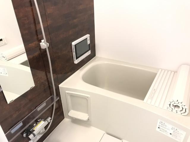 厚木市鳶尾新築アパート 風呂画像