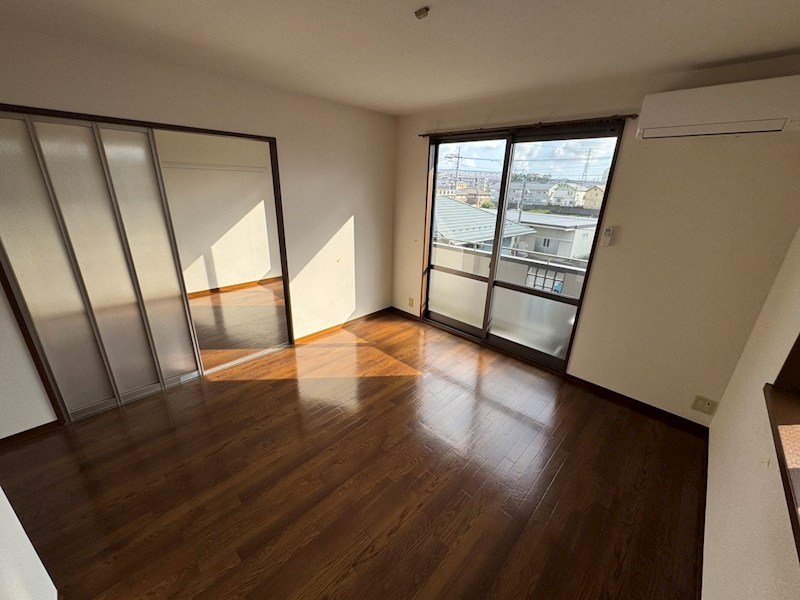 インベストメント高森Ⅱ リビング