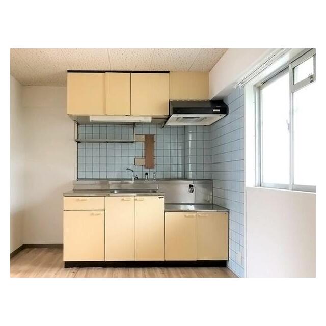 ビレッジハウス鎌倉３号棟 キッチン