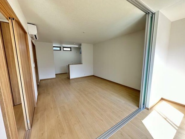 アヴニール リビング