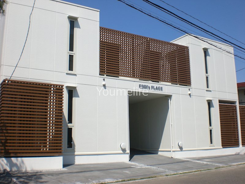 EDDI'S PLACE 外観