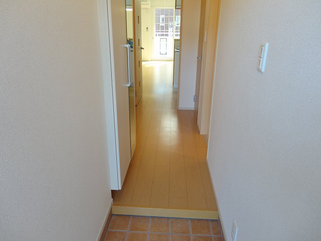 アイリスＡ 玄関
