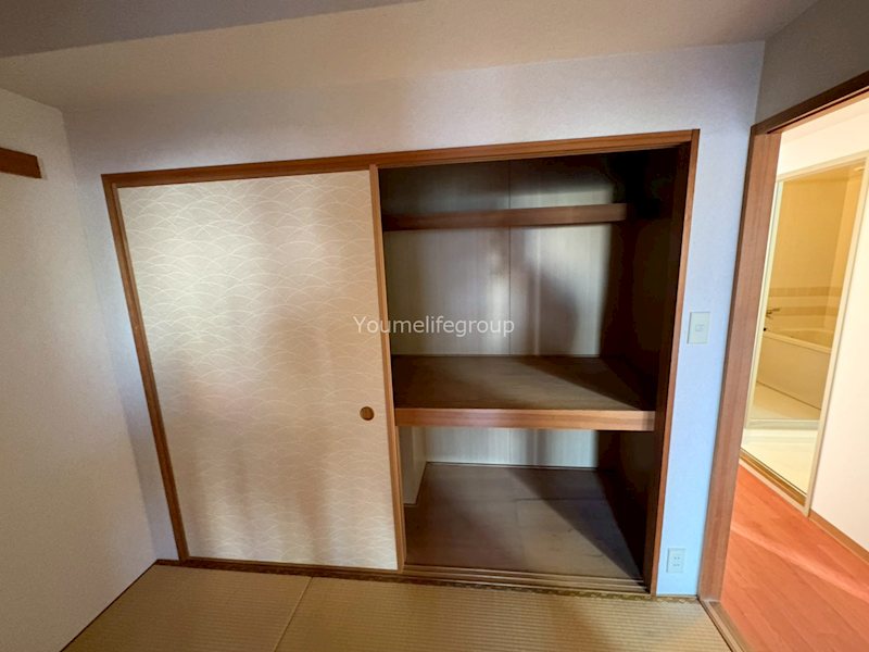 ソシエ弐番館 収納