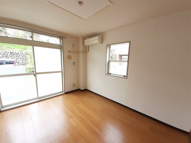 アイリスＢ リビング