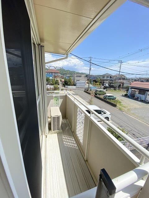 ソレーユ西原 ベランダ