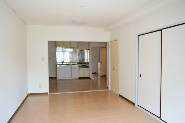 テレパレス辻堂西海岸Ａ棟  リビング