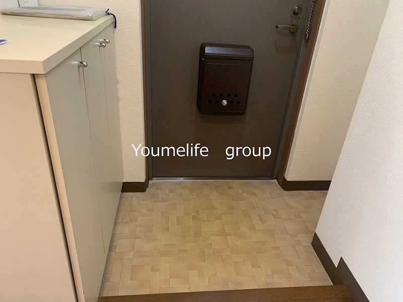 グランドール相模 玄関